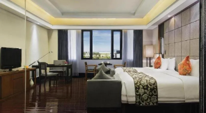 Bed in Worldhotel Grand Dushulake Suzhou