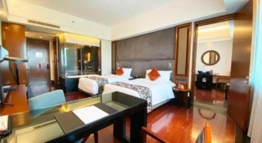 Bed in Worldhotel Grand Dushulake Suzhou