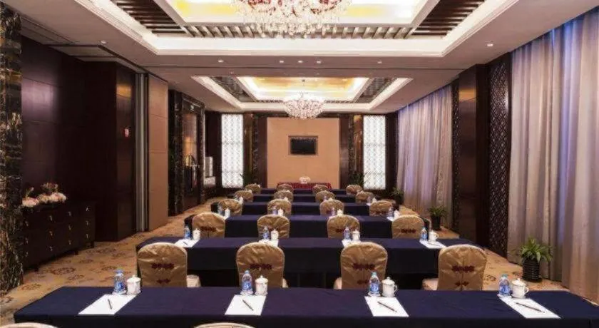 Royal Tulip Hotel Zhujiajiao Shanghai