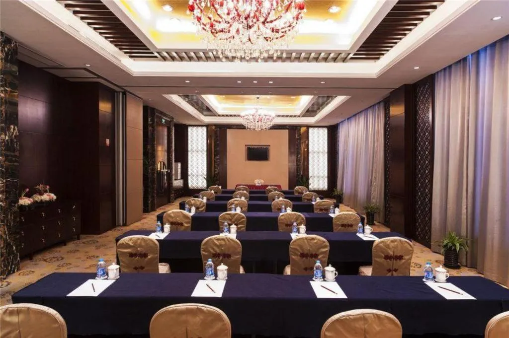 Royal Tulip Hotel Zhujiajiao Shanghai