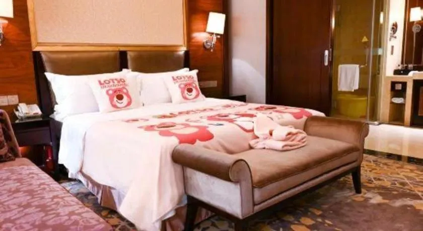 Bed in Royal Tulip Hotel Zhujiajiao Shanghai