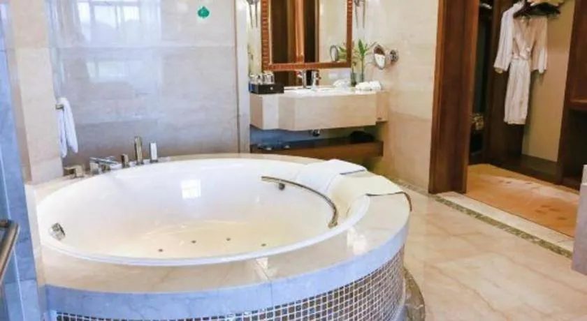 Royal Tulip Hotel Zhujiajiao Shanghai