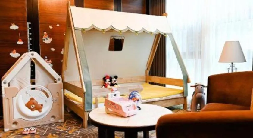 Bed in Royal Tulip Hotel Zhujiajiao Shanghai