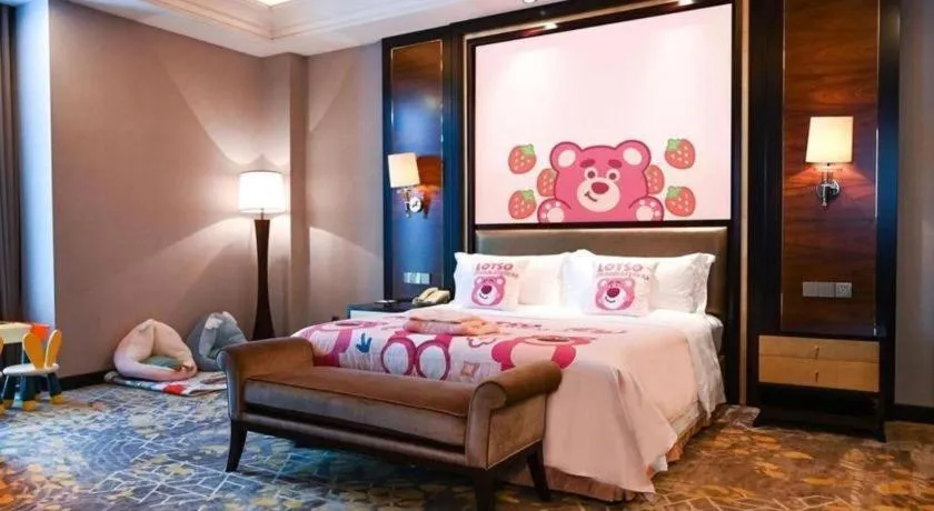 Bed in Royal Tulip Hotel Zhujiajiao Shanghai