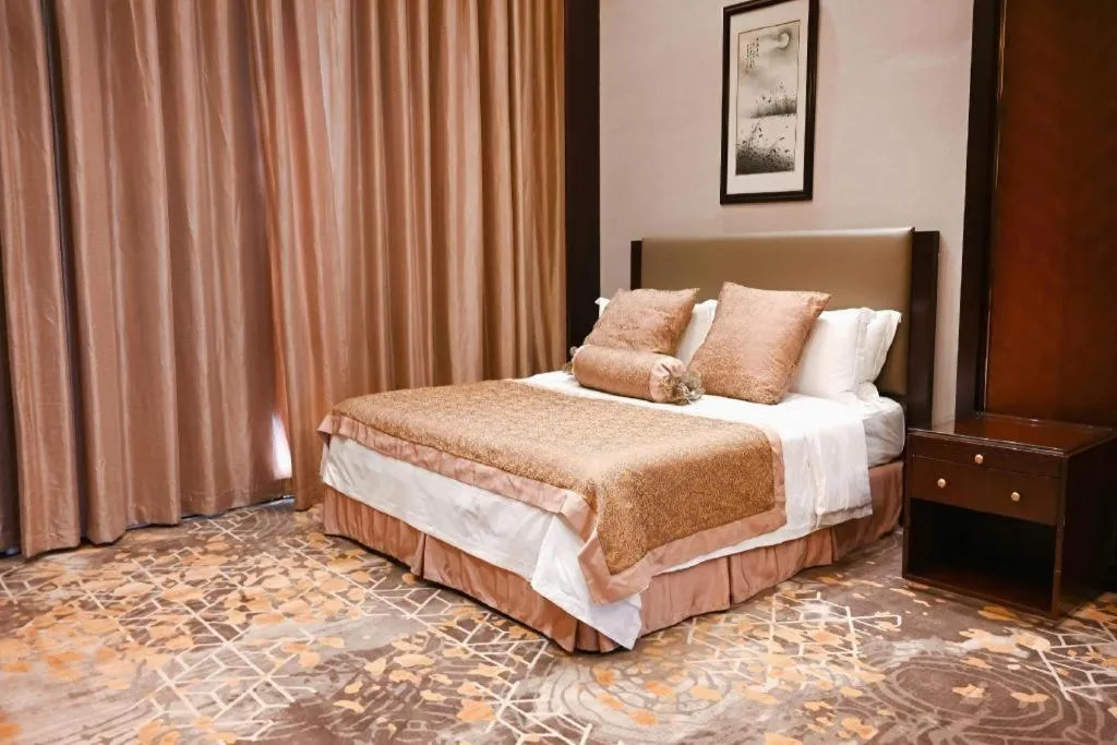 Bed in Royal Tulip Hotel Zhujiajiao Shanghai