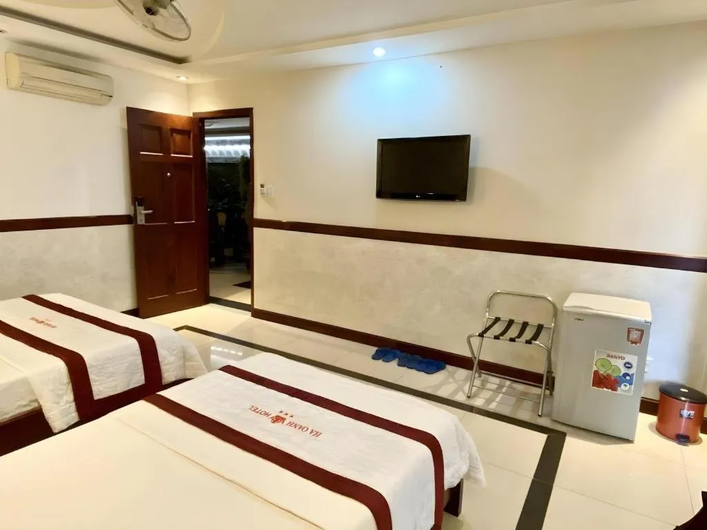 Bed in Ha Oanh Hotel