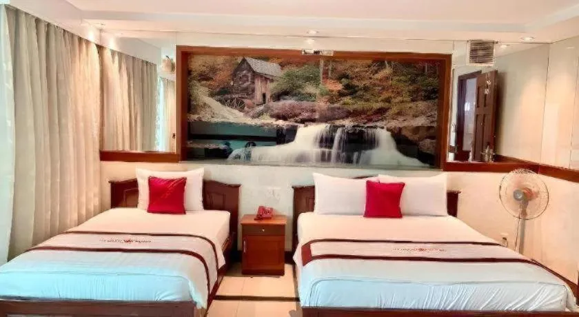 Bed in Ha Oanh Hotel
