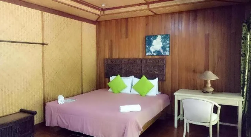 Bed in Indie House @ Maerim