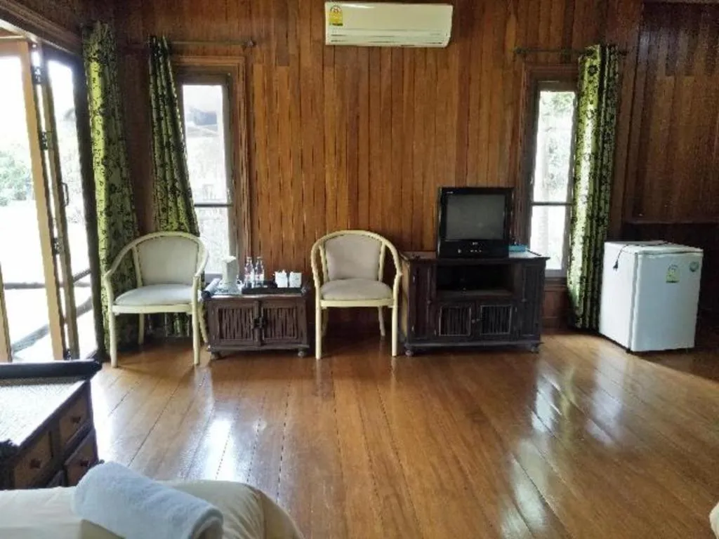 Indie House @ Maerim