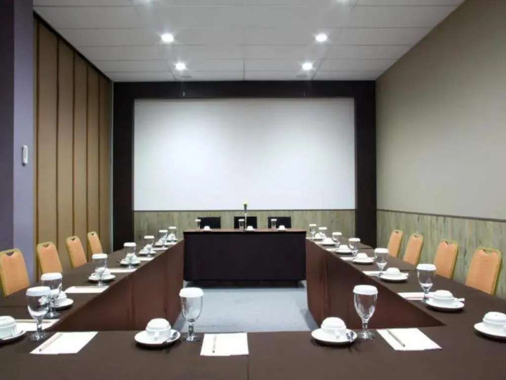 Plan B Hotel Plan B Hotel