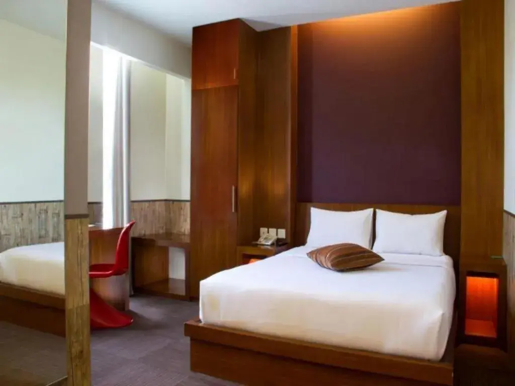 Bed in Plan B Hotel Bed in Plan B Hotel