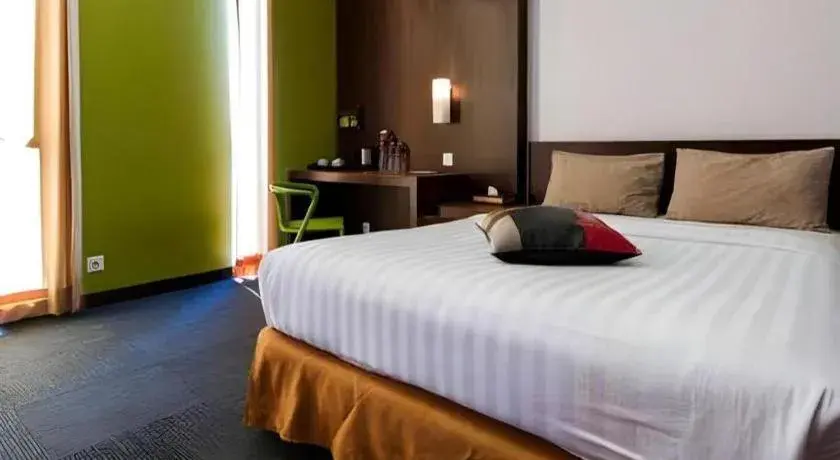 Bed in Plan B Hotel Bed in Plan B Hotel