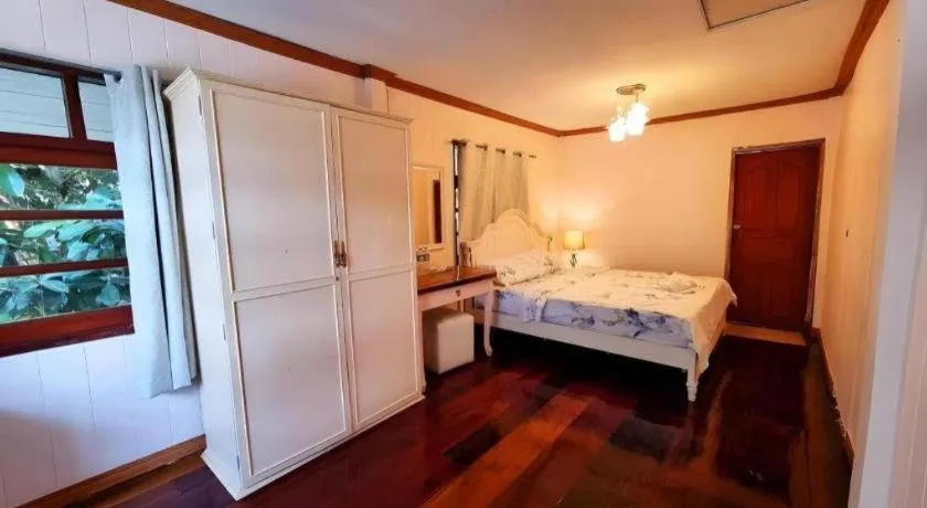 Bed in Kirirath Resort