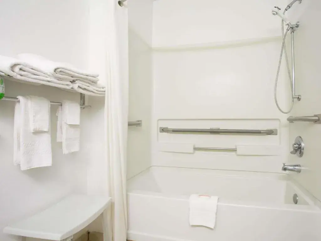 Super 8 By Wyndham Franklin Super 8 By Wyndham Franklin