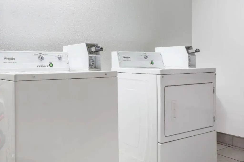 Super 8 By Wyndham Franklin Super 8 By Wyndham Franklin