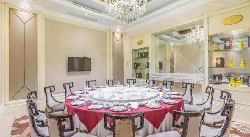 New Century Grand Hotel Xinxiang