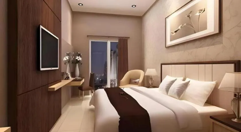 Bed in Bella Hotel Surabaya