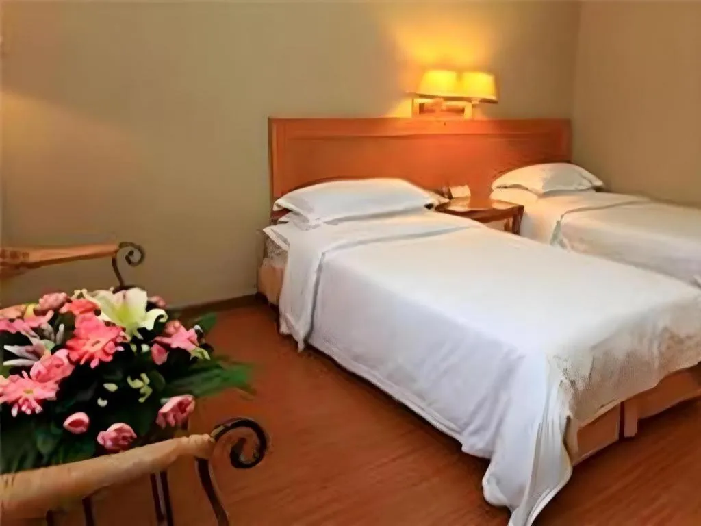 Bed in Hedong Hotel
