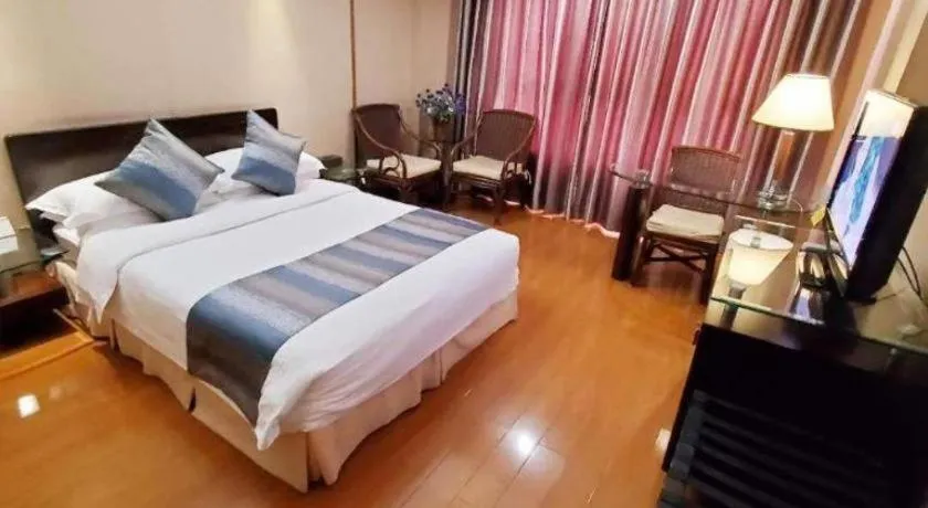 Bed in Hedong Hotel