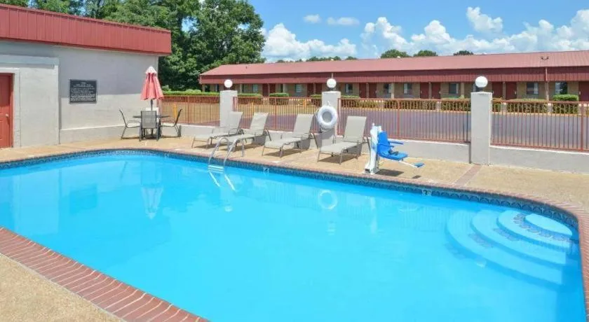 Americas Best Value Inn Batesville