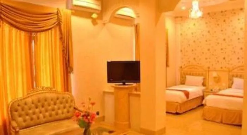 Bed in Hotel Grand Town