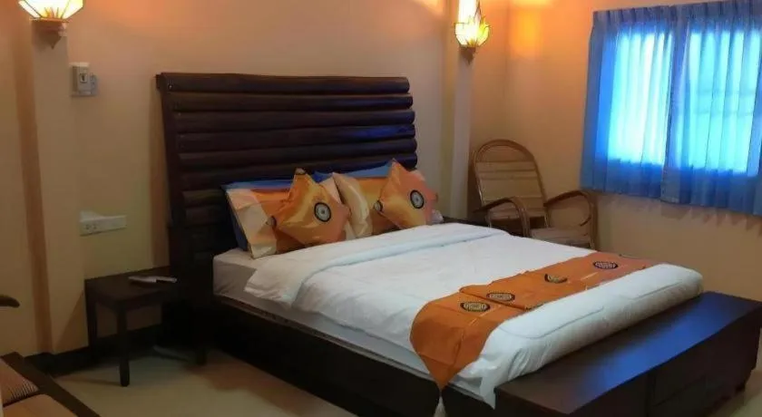 Bed in Ruen Kaew Resort