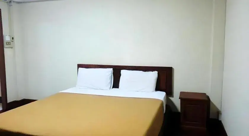 Bed in Souvanna Hotel Bed in Souvanna Hotel