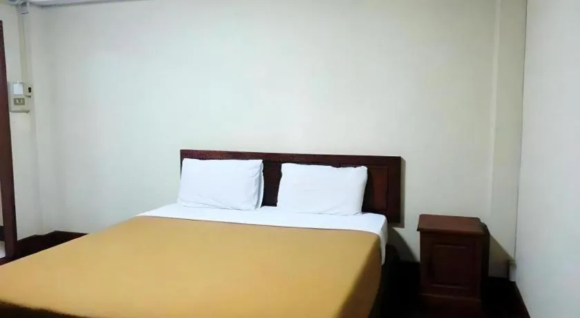 Bed in Souvanna Hotel