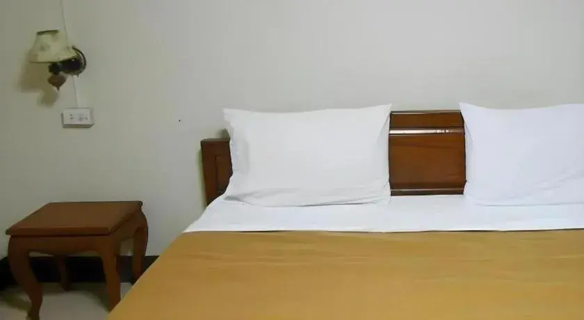 Bed in Souvanna Hotel Bed in Souvanna Hotel