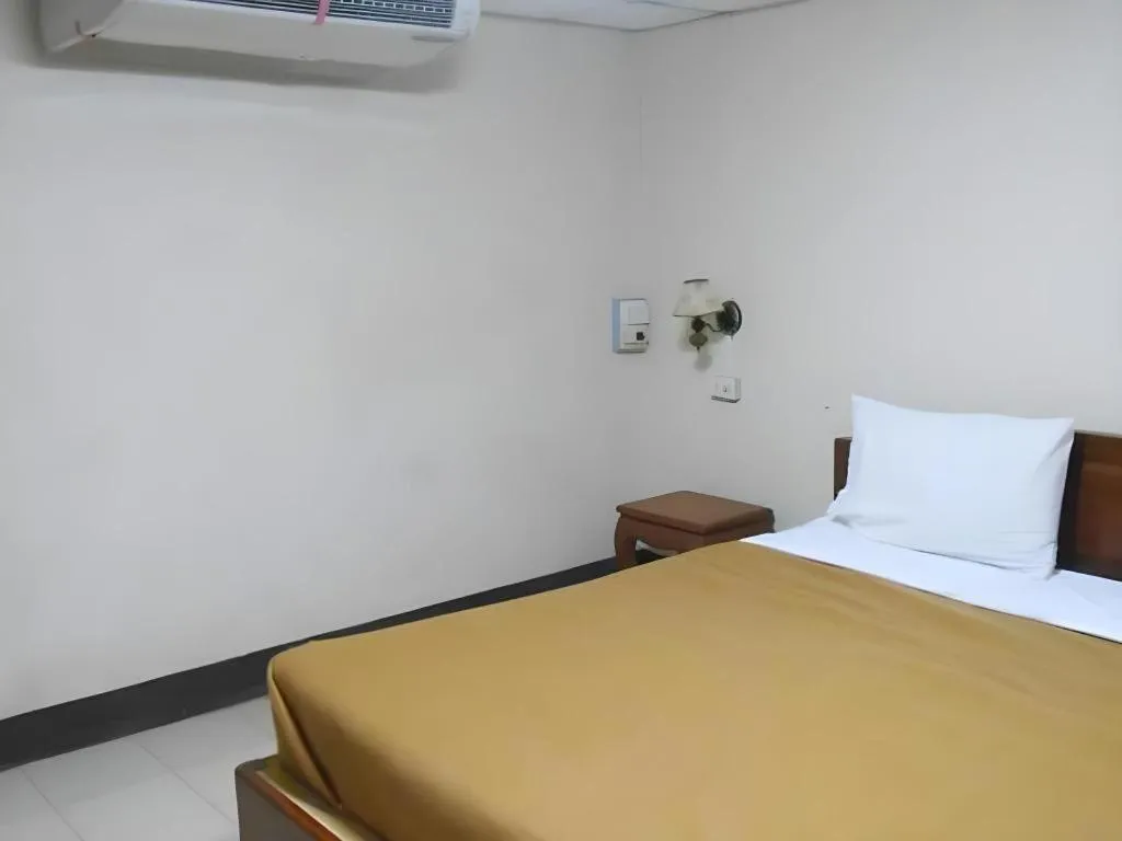 Bed in Souvanna Hotel