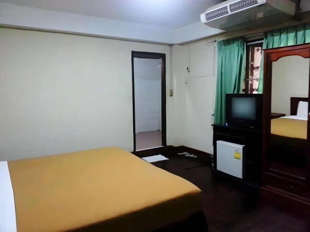 Bed in Souvanna Hotel