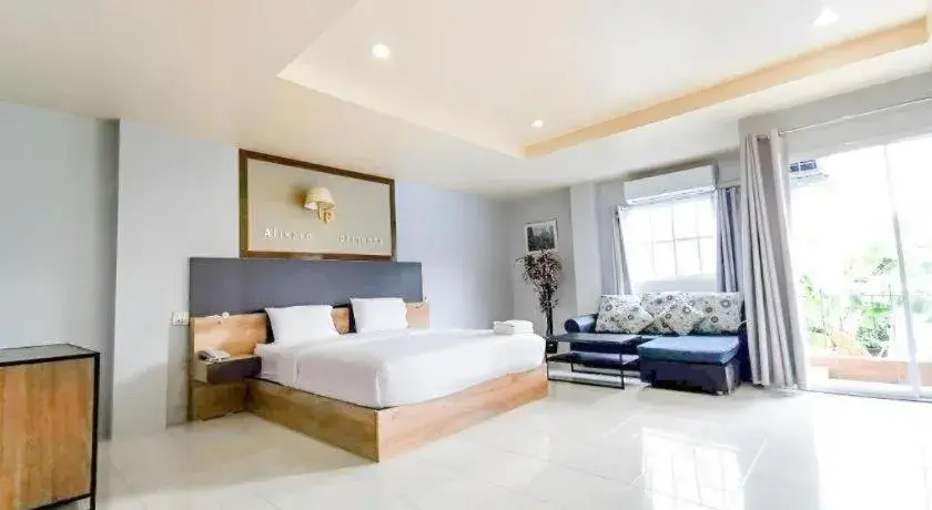 Bed in Atikarn Princess Hotel & Resort Bed in Atikarn Princess Hotel & Resort