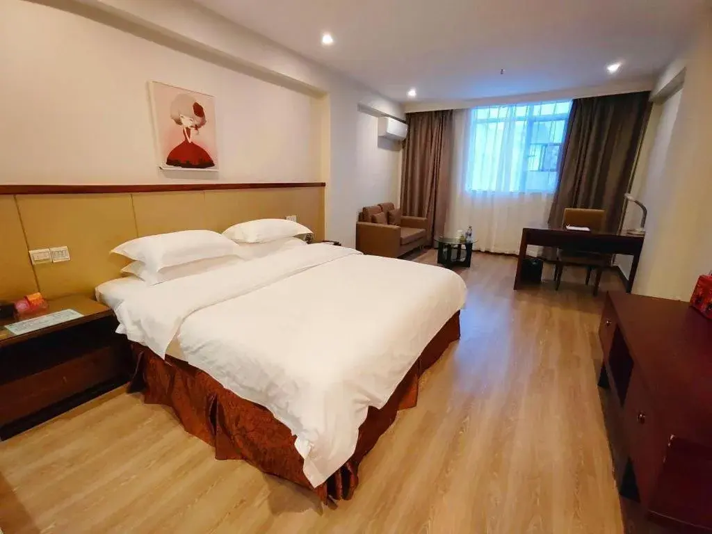Bed in GreenTree Inn Shenzhen Kengzi Town Express Hotel Bed in GreenTree Inn Shenzhen Kengzi Town Express Hotel