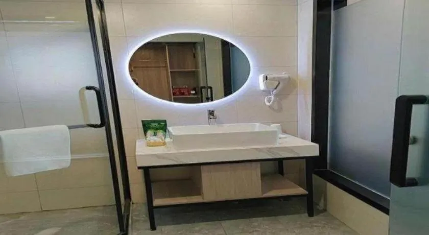 GreenTree Inn Shenzhen Kengzi Town Express Hotel