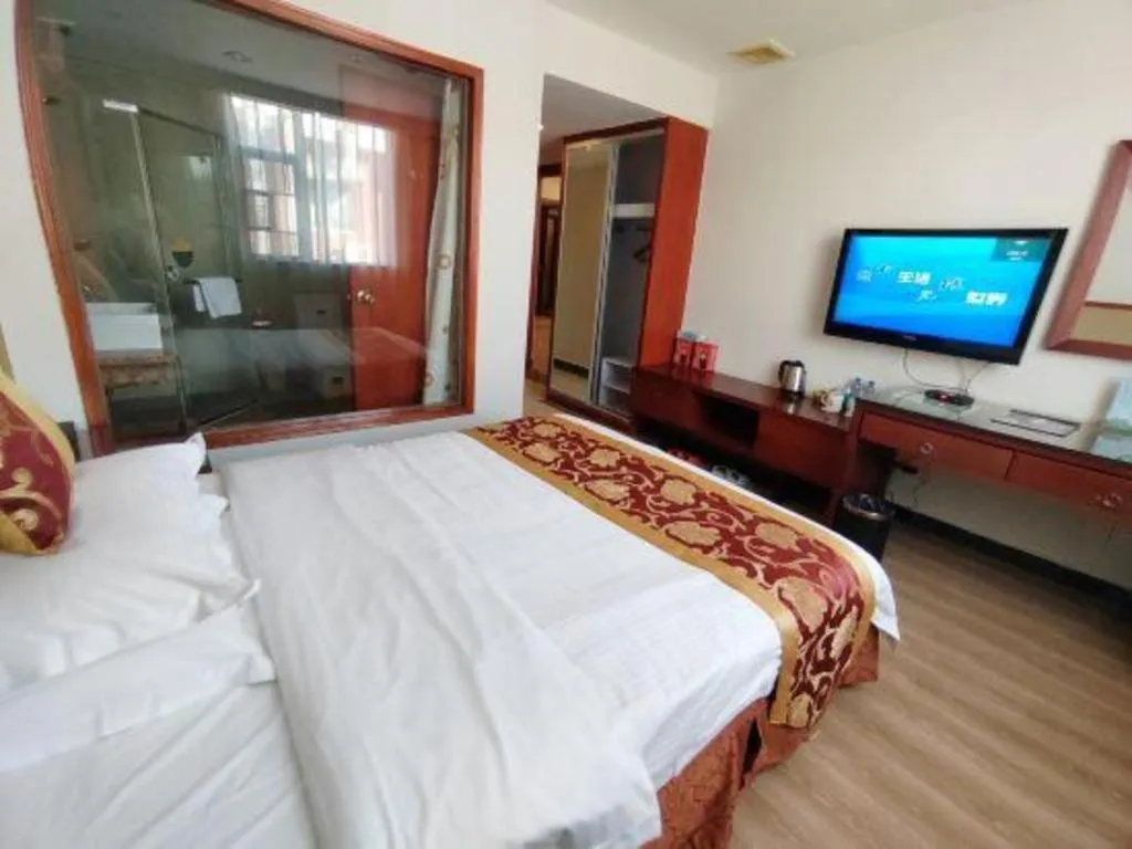 Bed in GreenTree Inn Shenzhen Kengzi Town Express Hotel