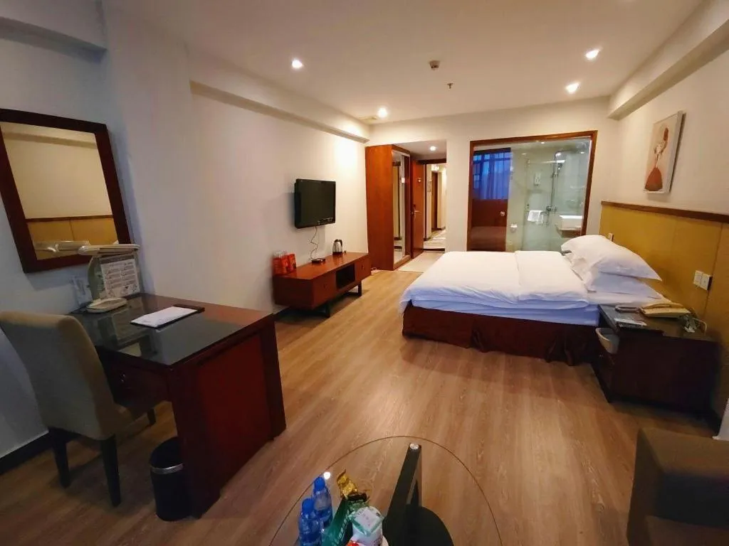 Bed in GreenTree Inn Shenzhen Kengzi Town Express Hotel