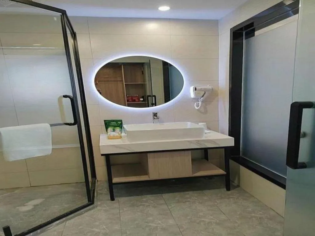 GreenTree Inn Shenzhen Kengzi Town Express Hotel