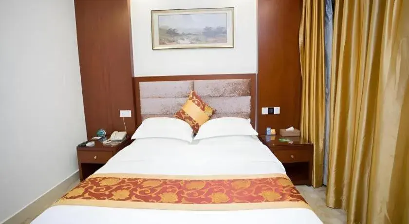 Bed in GreenTree Inn Shenzhen Kengzi Town Express Hotel Bed in GreenTree Inn Shenzhen Kengzi Town Express Hotel