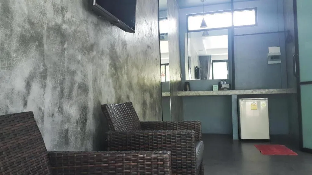 Baan Chao Mai Beach House