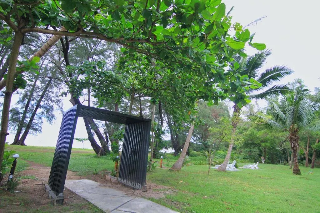 Baan Chao Mai Beach House