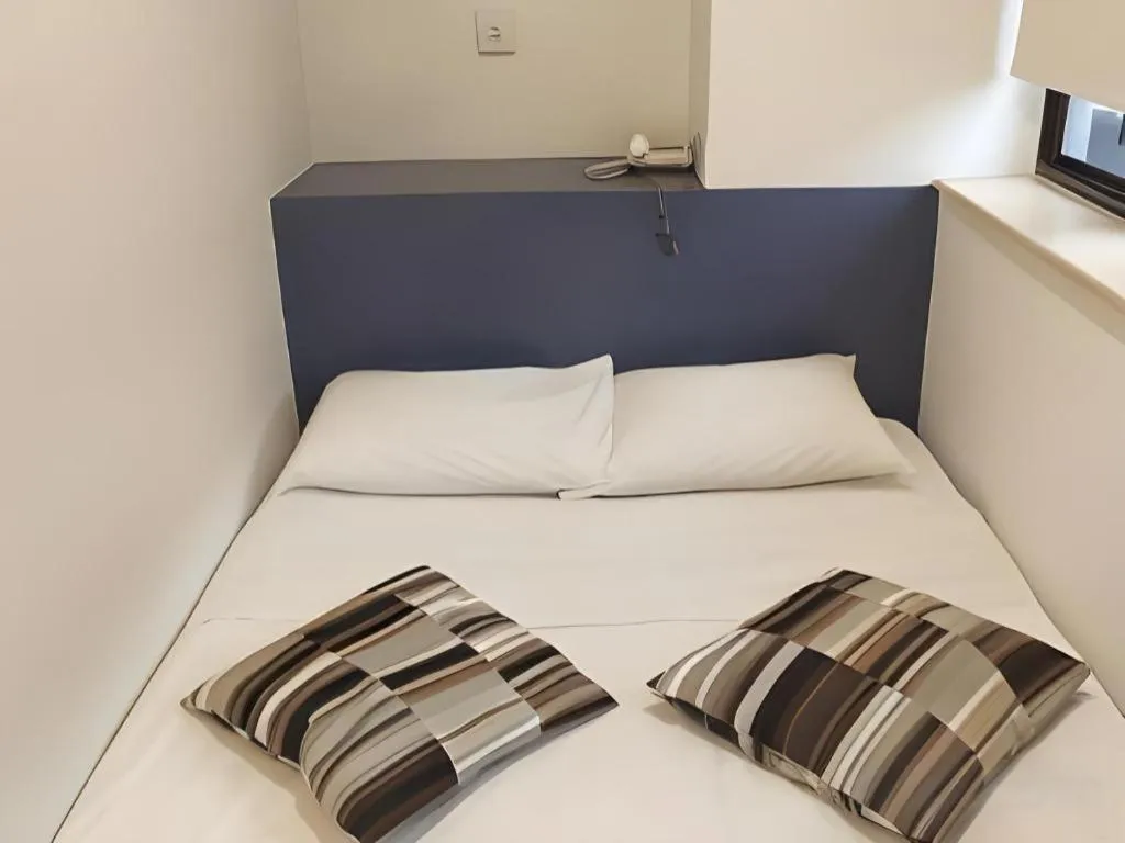 Bed in Goodrich Hotel