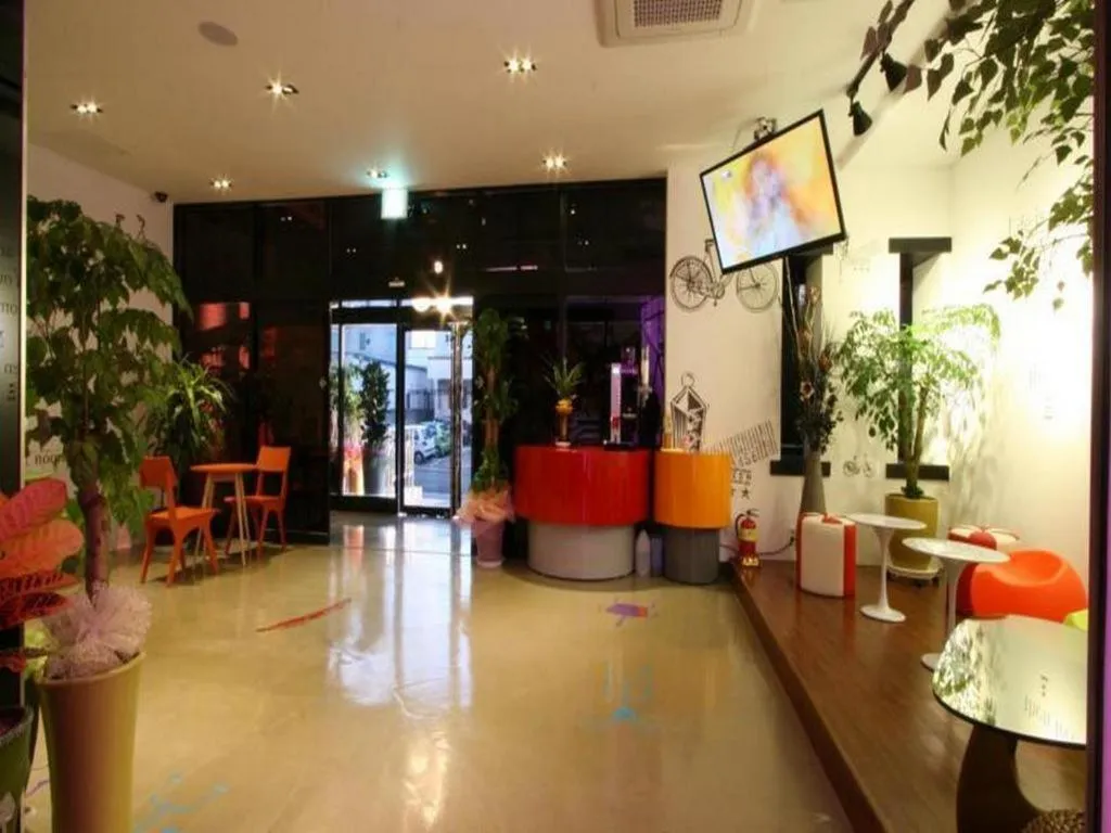 At Noon Hotel in Jeju