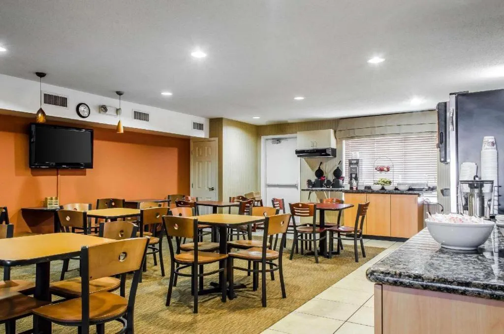 Sleep Inn & Suites Ronks - Lancaster Area