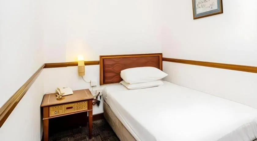 Bed in Four Chain View Hotel