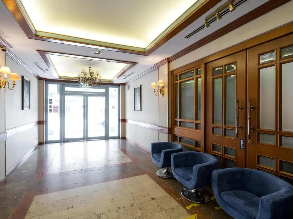 Four Chain View Hotel