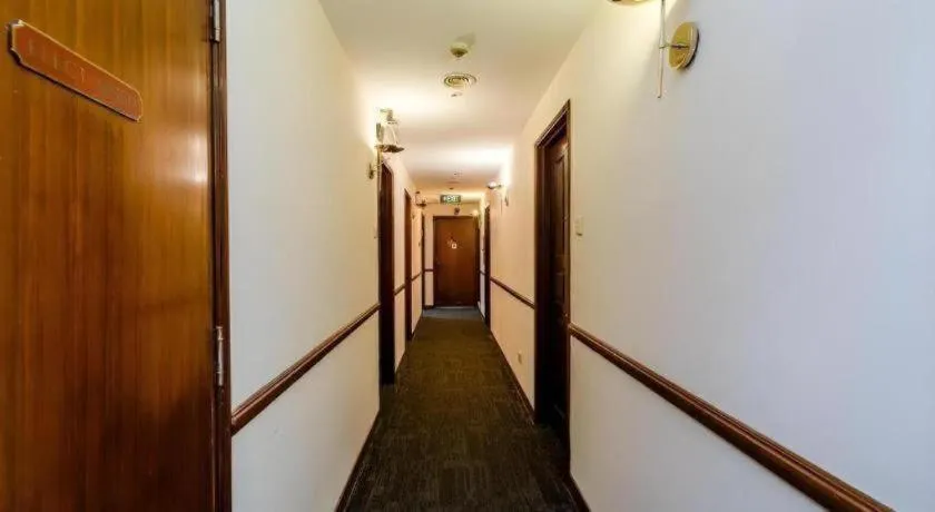 Four Chain View Hotel