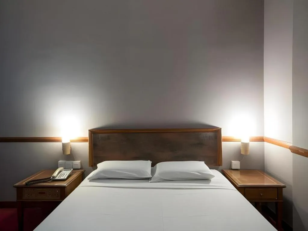 Bed in Four Chain View Hotel