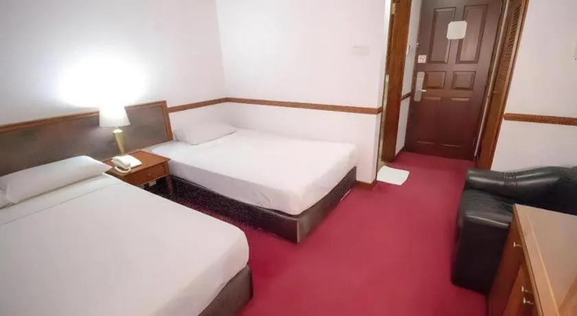 Bed in Four Chain View Hotel