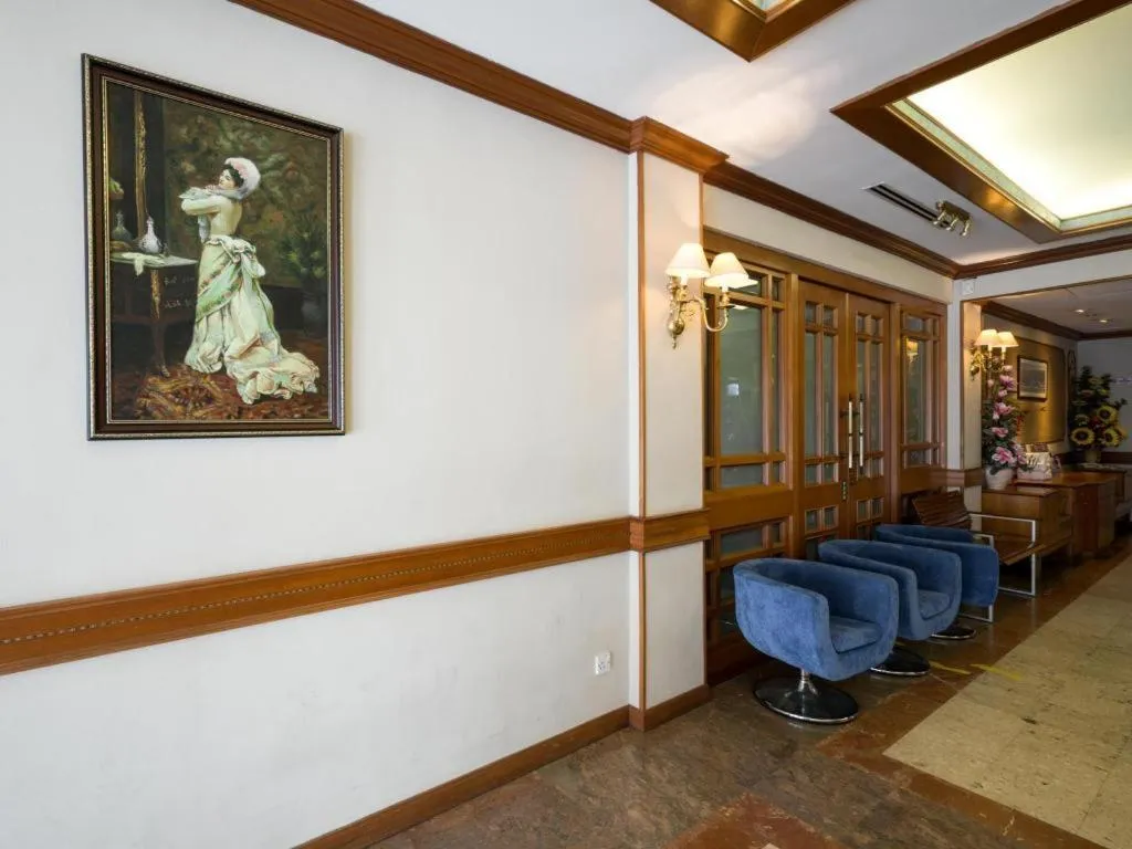 Four Chain View Hotel