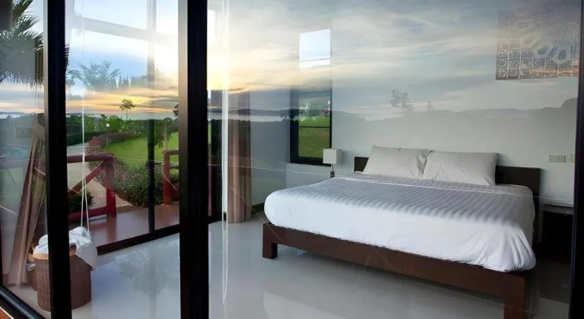 Bed in Chantara Valley Resort